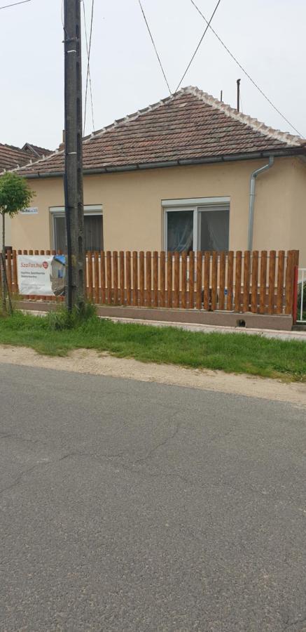 Napfeny Apartmanhaz Balatonberény מראה חיצוני תמונה