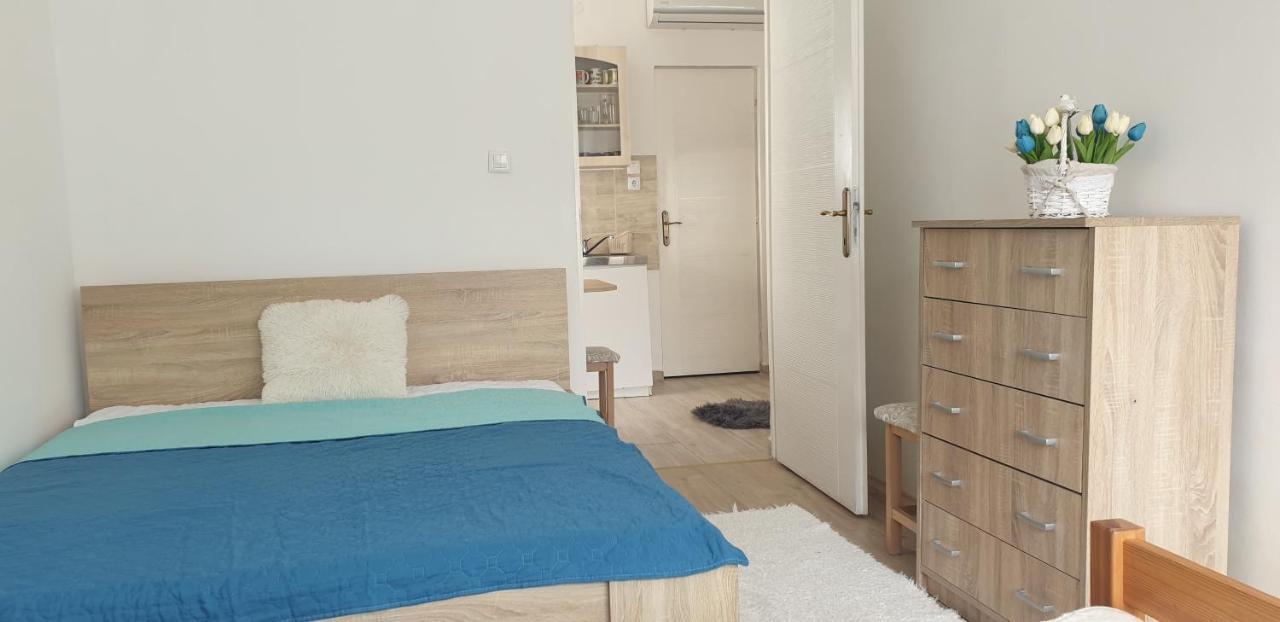 Napfeny Apartmanhaz Balatonberény מראה חיצוני תמונה